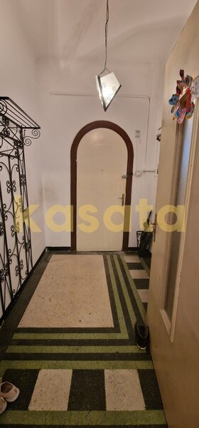 Piata Romana - ASE Apartament 4 camere de vanzare  107mp utili