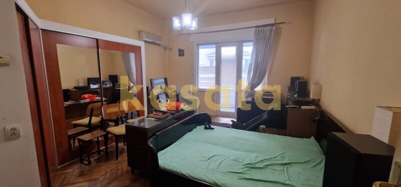 Piata Romana - ASE Apartament 4 camere de vanzare  107mp utili