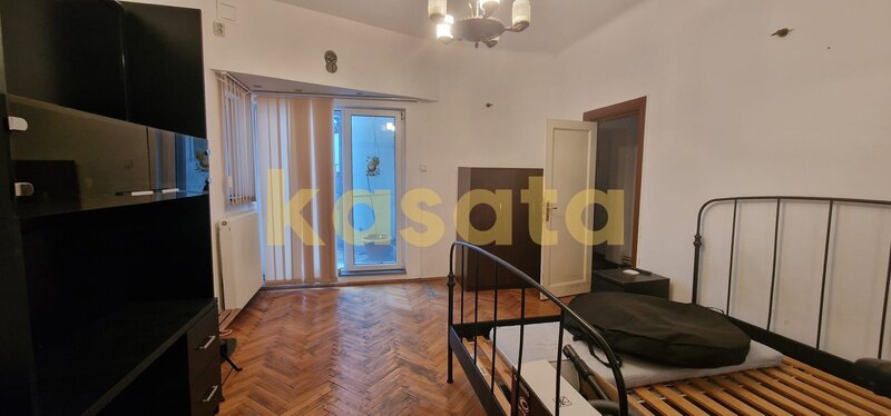 Piata Romana - ASE Apartament 4 camere de vanzare  107mp utili