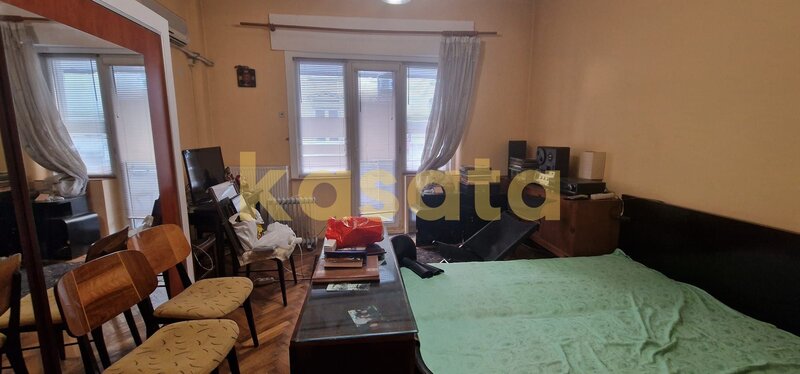 Piata Romana - ASE Apartament 4 camere de vanzare  107mp utili