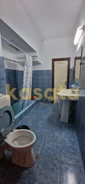 Piata Romana - ASE Apartament 4 camere de vanzare  107mp utili